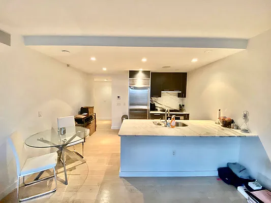 Rented by Realty Nerd | media 20