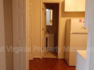 104 N 8th St APT 102, Princeton, WV 24740