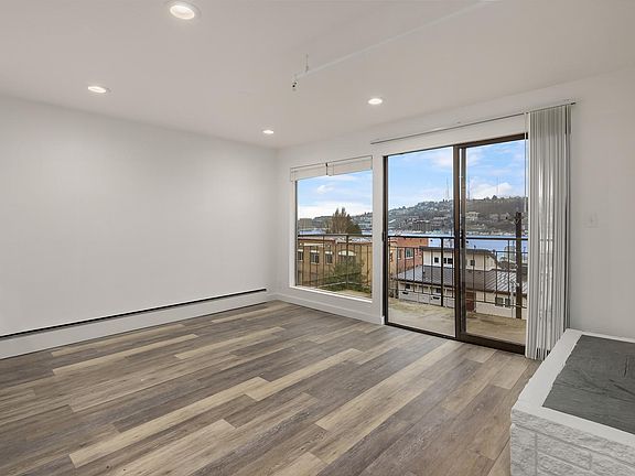 2nd image of 2214 Yale Ave E APT 301