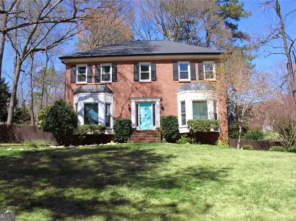 2943 Canton Chase Dr, Marietta, GA 30062