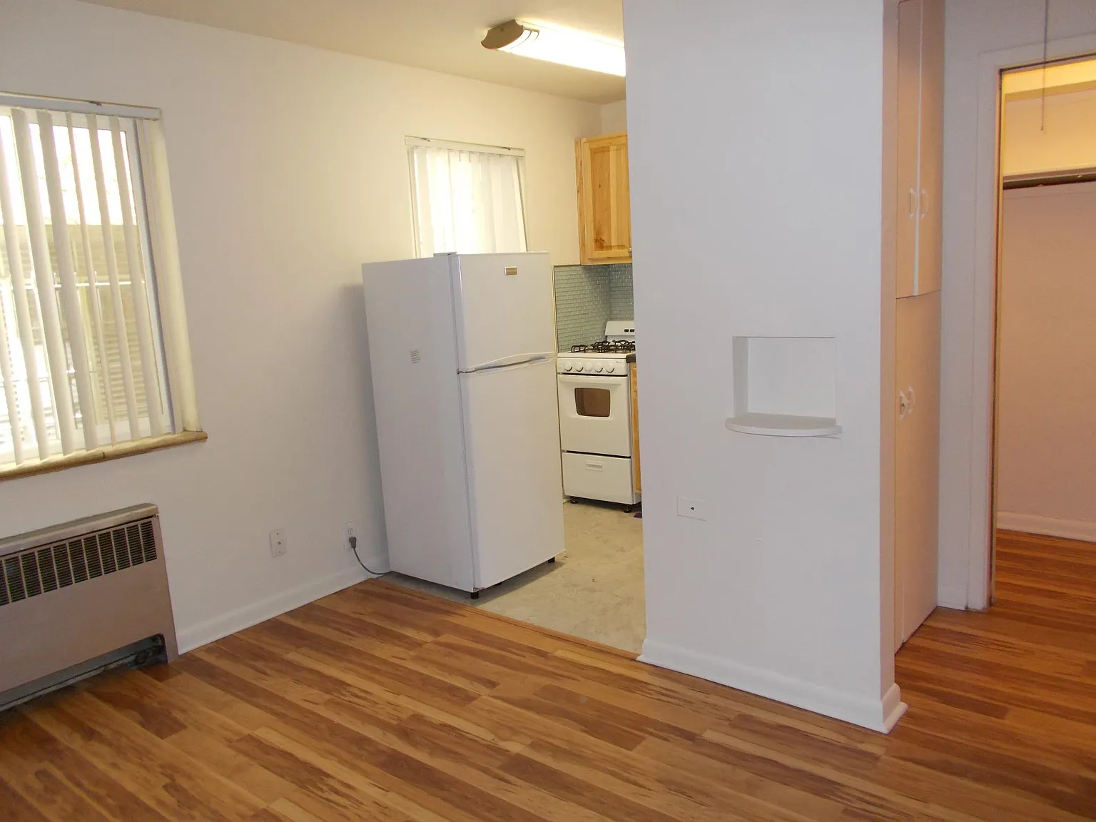 Studio, 358 sqft, $850 — Photo 3