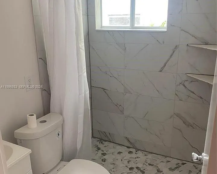1313 NW 3rd Ave — Photo 5