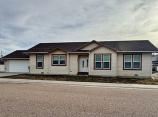 2557 Painted Horse Trl, Casper, WY 82604
