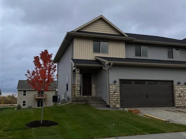 508 Elizabeth Ln, Tiffin, IA 52340