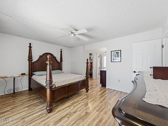 4th image of 10714 W SARATOGA Circle