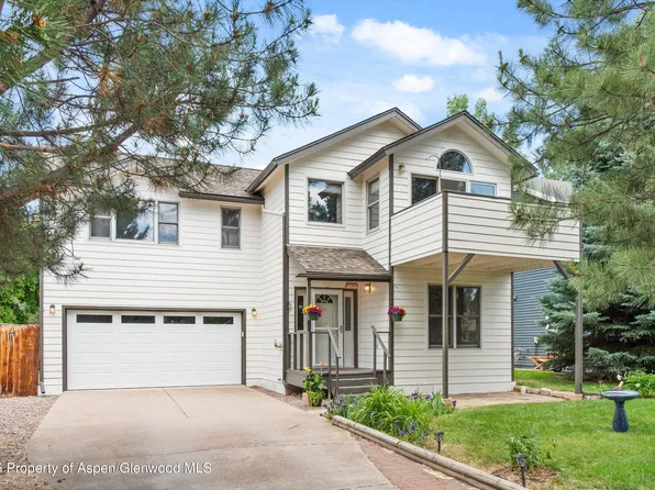 1219 Ivy Ln, Carbondale, CO 81623
