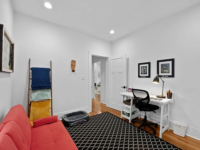 39 Cedar St — Photo 28