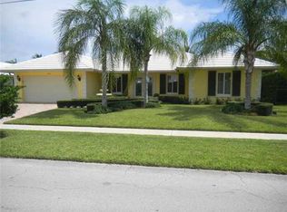 1366 Tamarind Way, Boca Raton, FL 33486