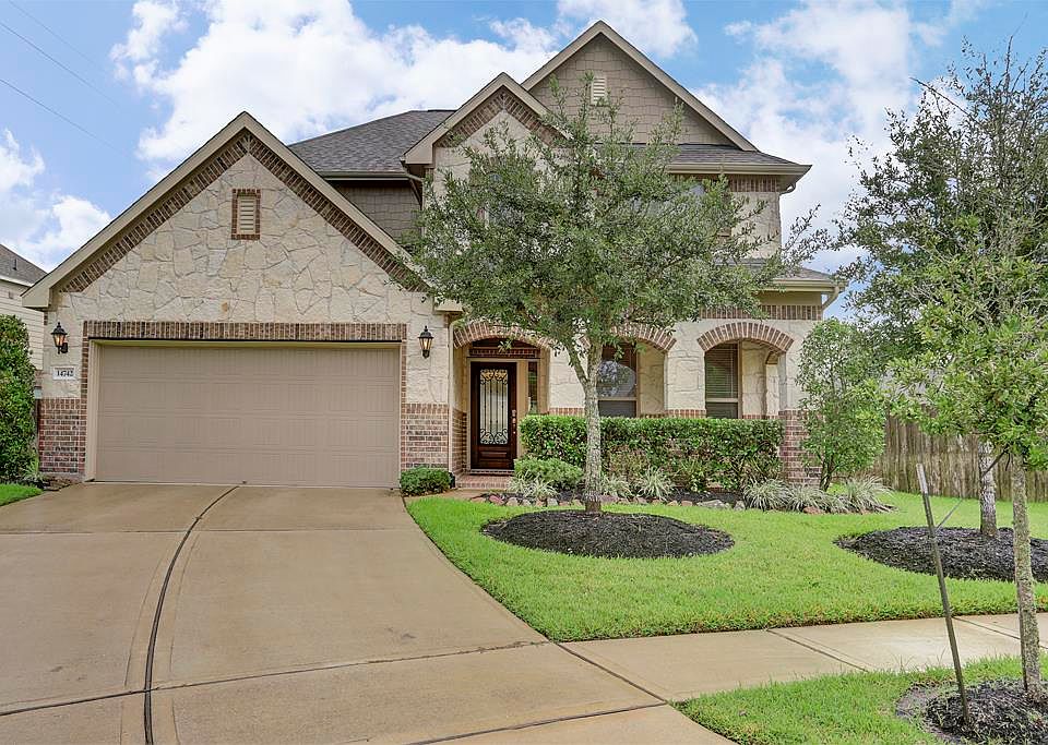 1st image of 14742 E Red Bayberry Ct