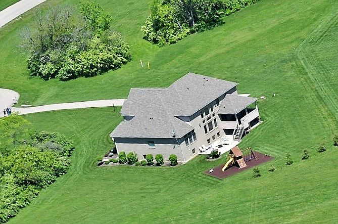 2nd image of 7516 Deer Path Ct