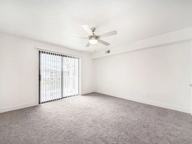 Stoney Pointe Apartment Homes — Photo 75