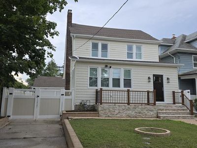 55 Southside Avenue, Freeport, NY, 11520