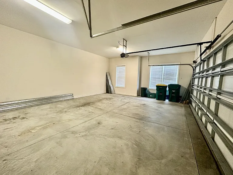 87 Glencairn Ave — Photo 24