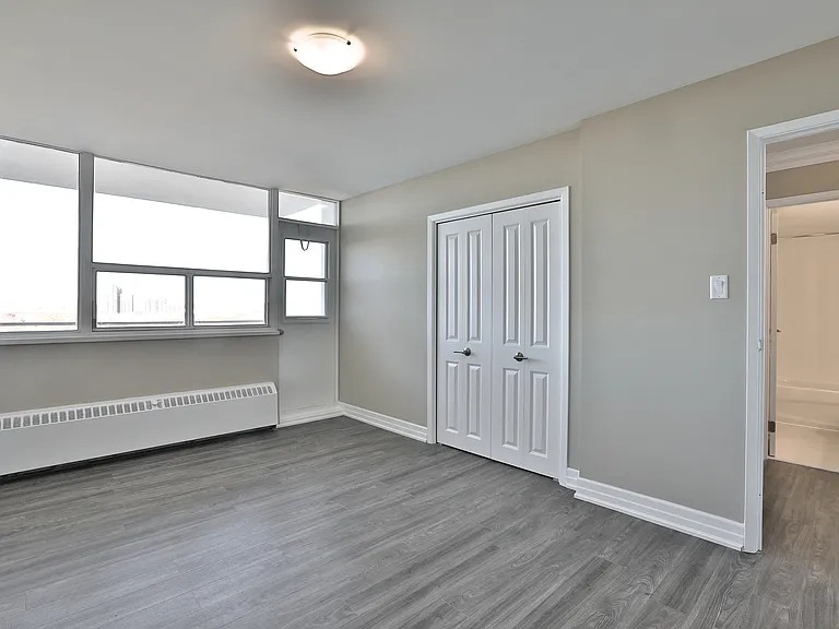 55 Oakmount Rd — Photo 10