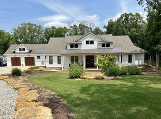 4375 Fawn Ln, Columbia, MO 65202