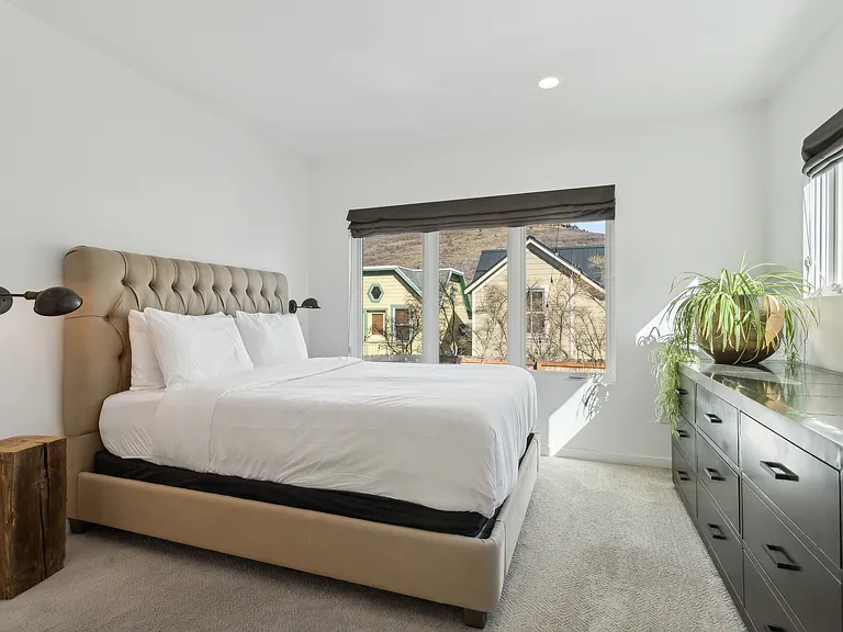 1102 Norfolk Ave — Photo 38