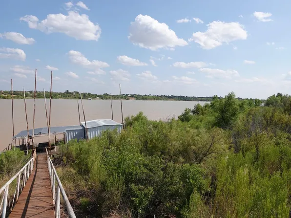 296 Sandcreek Rd, Spur, TX 79370