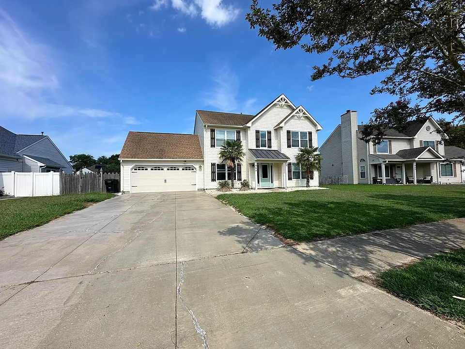 904 Gideon Rd