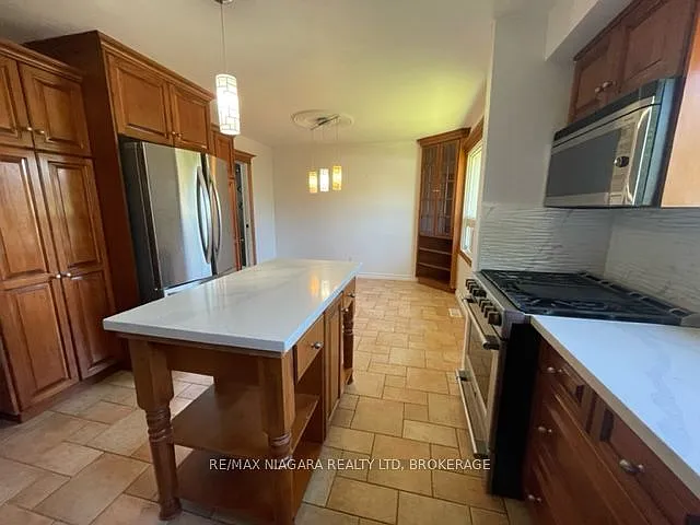 6307 Carolyn Ave #UPPER — Photo 16