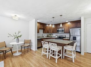 East Bay Condominium, Weymouth, MA 02191