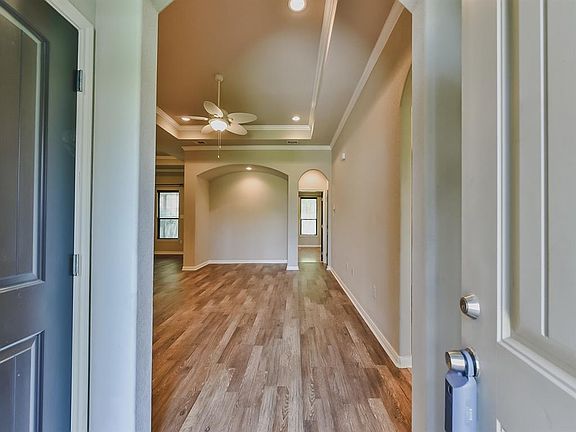 5th image of 2906 Arkansas Ave