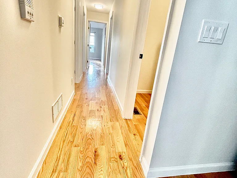 42 Hopper St #1 — Photo 17