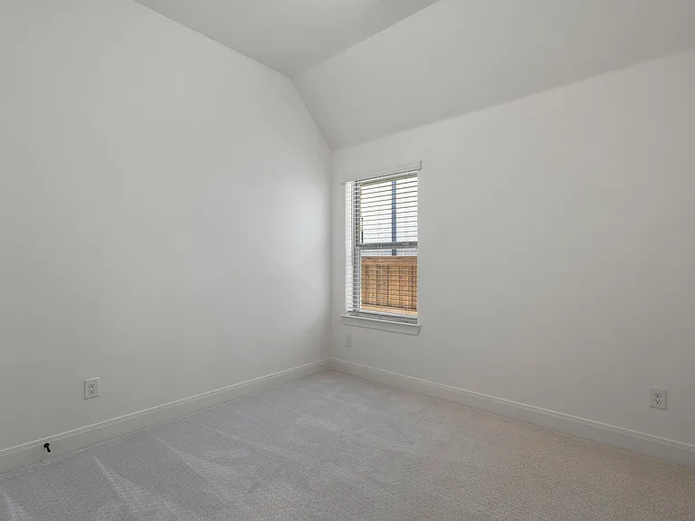 9105 Buckeye Bnd — Photo 21