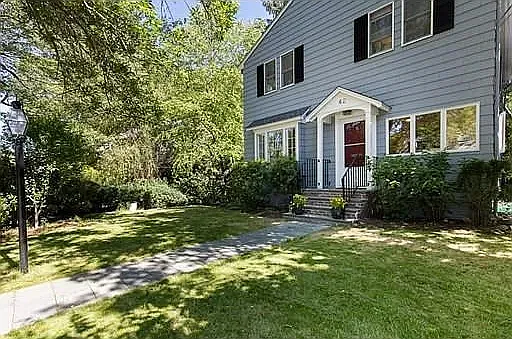 42 Charlemont St