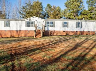 6926 Wright Rd, Thomasville, NC 27360