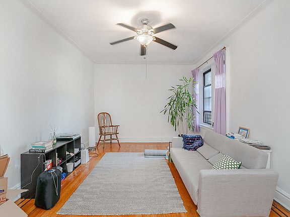 3rd image of 28-08 35th St APT 3-B