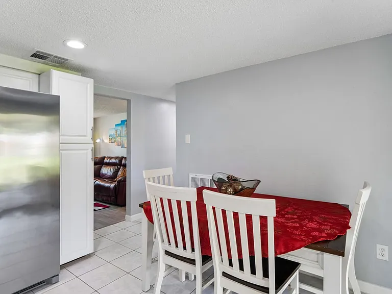 5719 Berlin Dr — Photo 4
