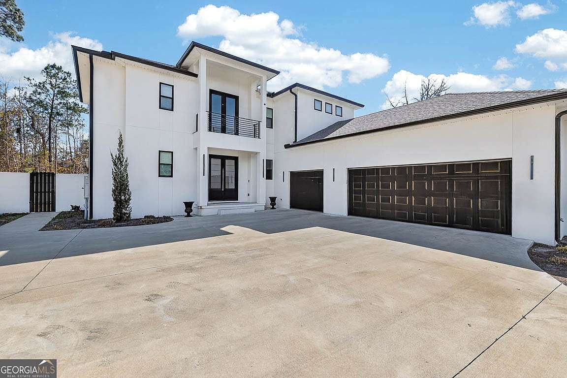 13 Crows Nest Cv