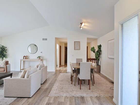 4th image of 3128 Rivermill Dr