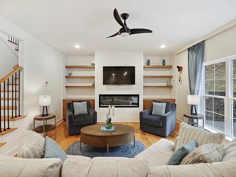 7674 Sawyer Brown Rd — Photo 20