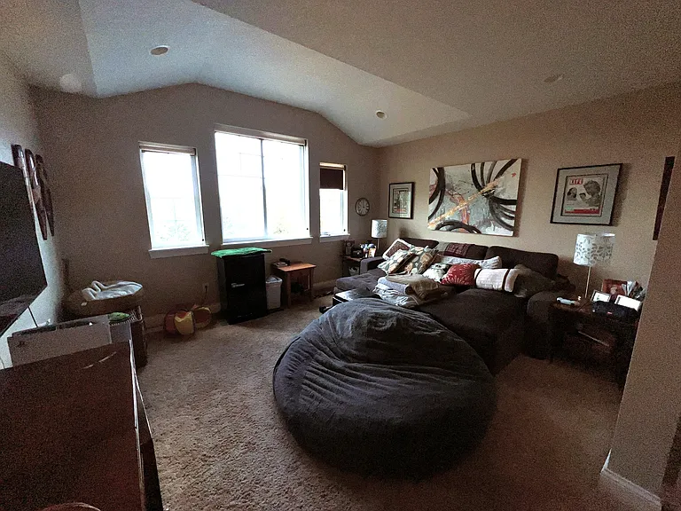 8 loft_05182026