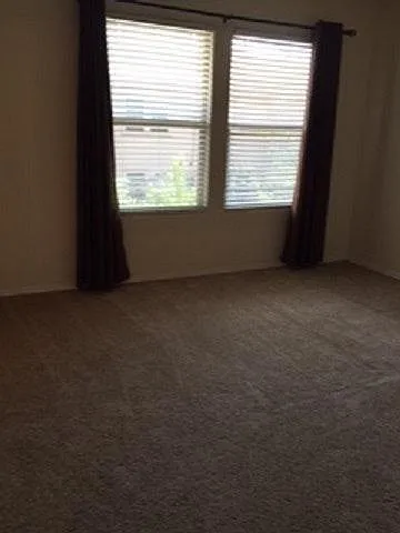 10811 Fort Point Ln NE — Photo 10