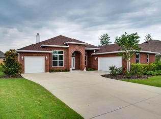 536 Brighton Cv, Freeport, FL 32439