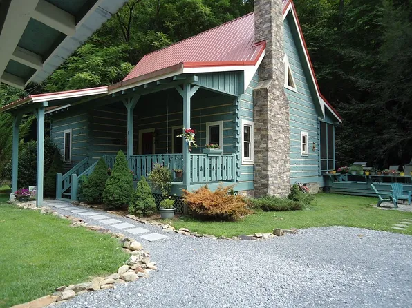 4643 Raven Branch Rd, Del Rio, TN 37727