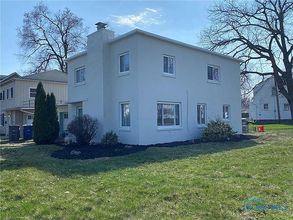 2nd image of 3855 N Doty Dr