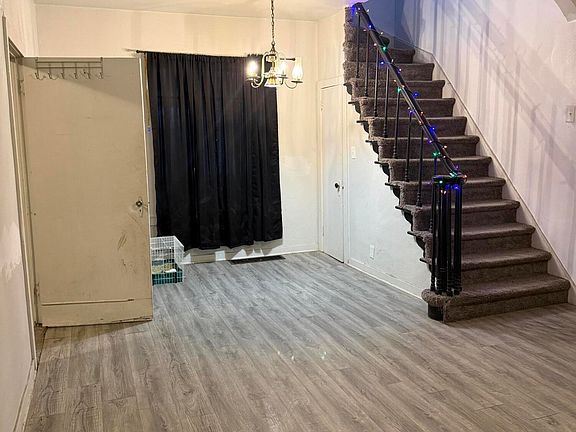 3rd image of 503 Orchard Ave