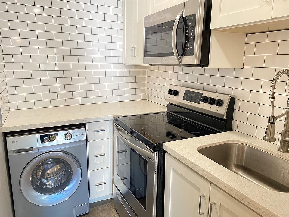 1st image of 2617 E Campbell Ave #2