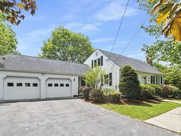 13 Maude Ter, Walpole, MA 02081