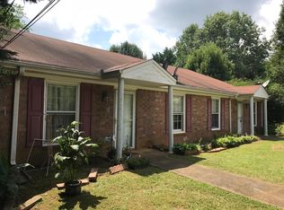 523 Charleston Ln, Lawrenceville, GA 30046