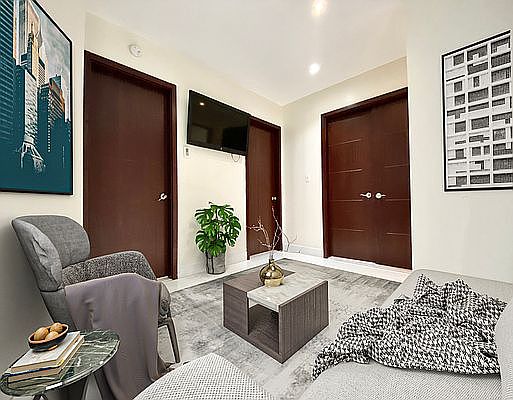 3rd image of 235 W 109th St #43