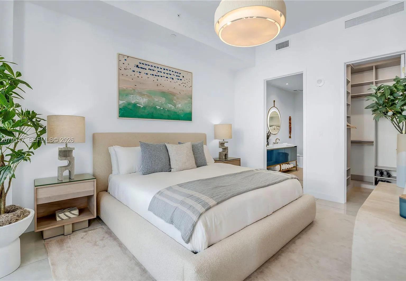 Mr. C Residences — Photo 1