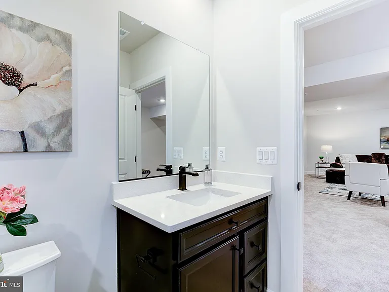 6547 Clubhouse Dr — Photo 73
