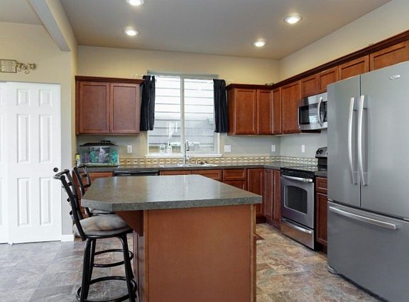 5th image of 7817 163rd Street Ct E