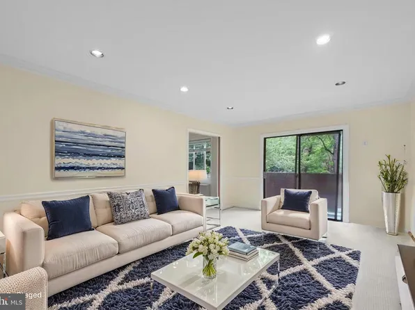 1529 S George Mason Dr APT 11, Arlington, VA 22204
