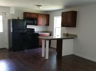 10 Sutton Rd #1L, Millbury, MA 01527