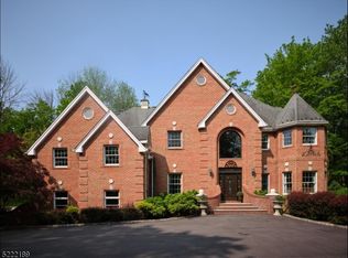 206 Taylors Mill Rd, Lebanon, NJ 08833